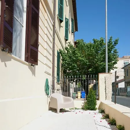 Ξενοδοχείο Bouganville